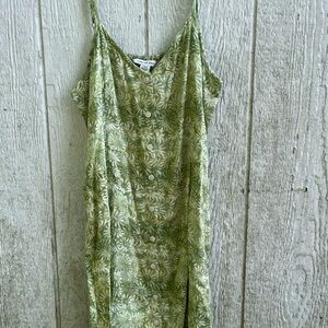 American Eagle Outfitters Green Floral Dress